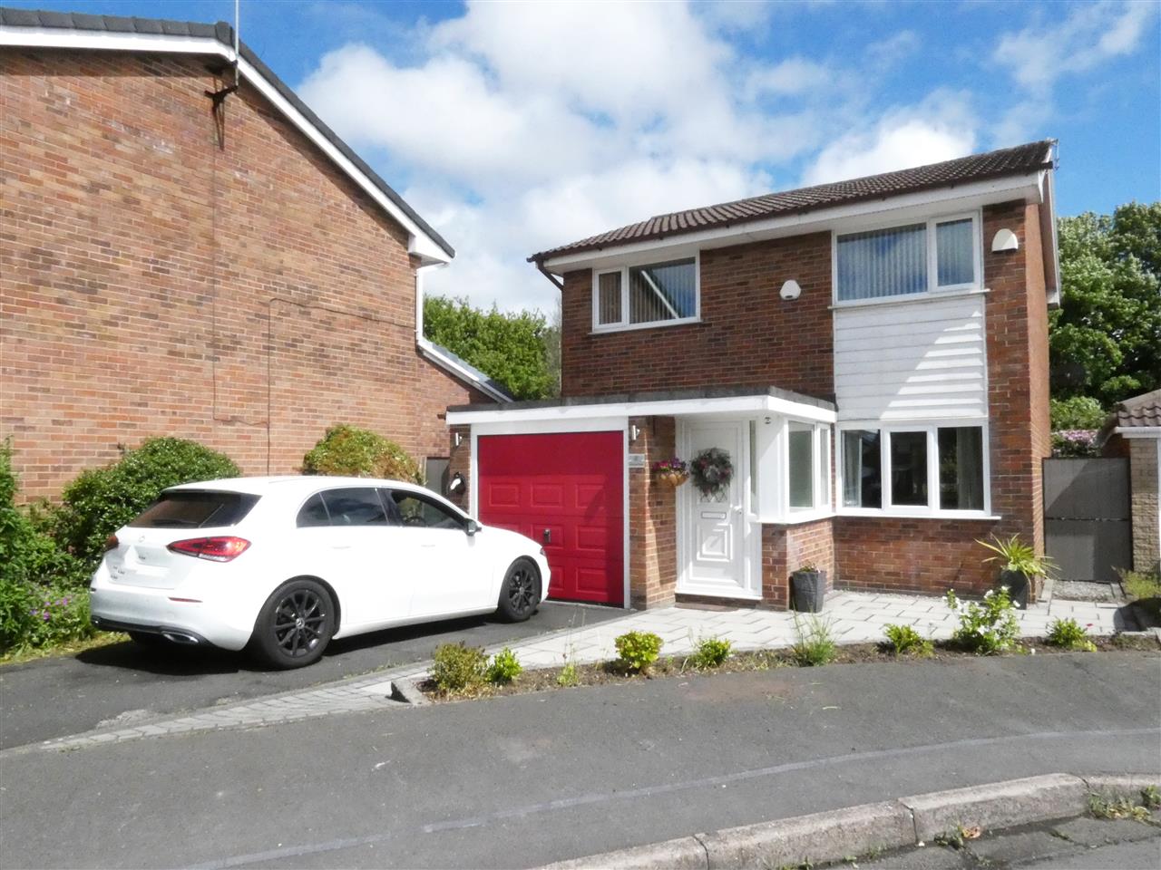Roscoe Close